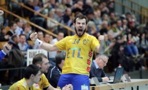 Ανατροπή και νίκη για Σβερίν