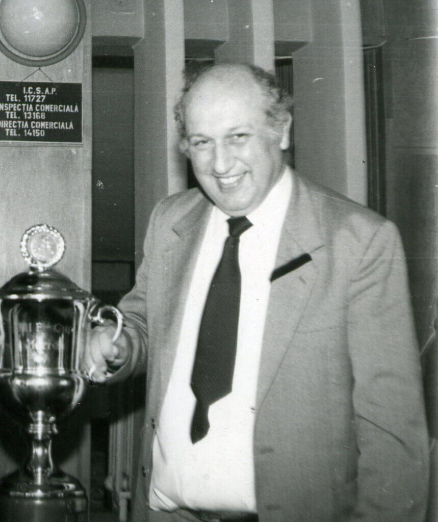 Λασκαρ Πανα χαντμπολ