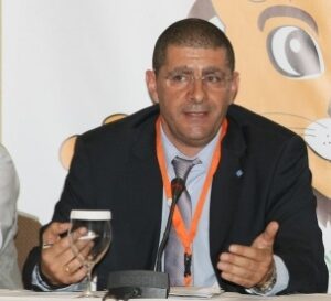 «Παραμένουμε ενωμένοι»