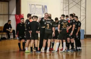 «Να κλείσουμε τη χρονιά με σοβαρότητα»