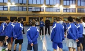Κούλουμα στο γήπεδο για την Εθνική Παίδων