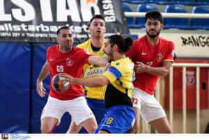 «Θρίλερ» και 1-1