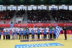 «Τελικός» την Κυριακή