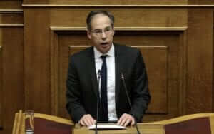 Μαυρωτάς:«Με νέες συνθήκες και συνήθειες το άνοιγμα των αθλητικών εγκαταστάσεων»