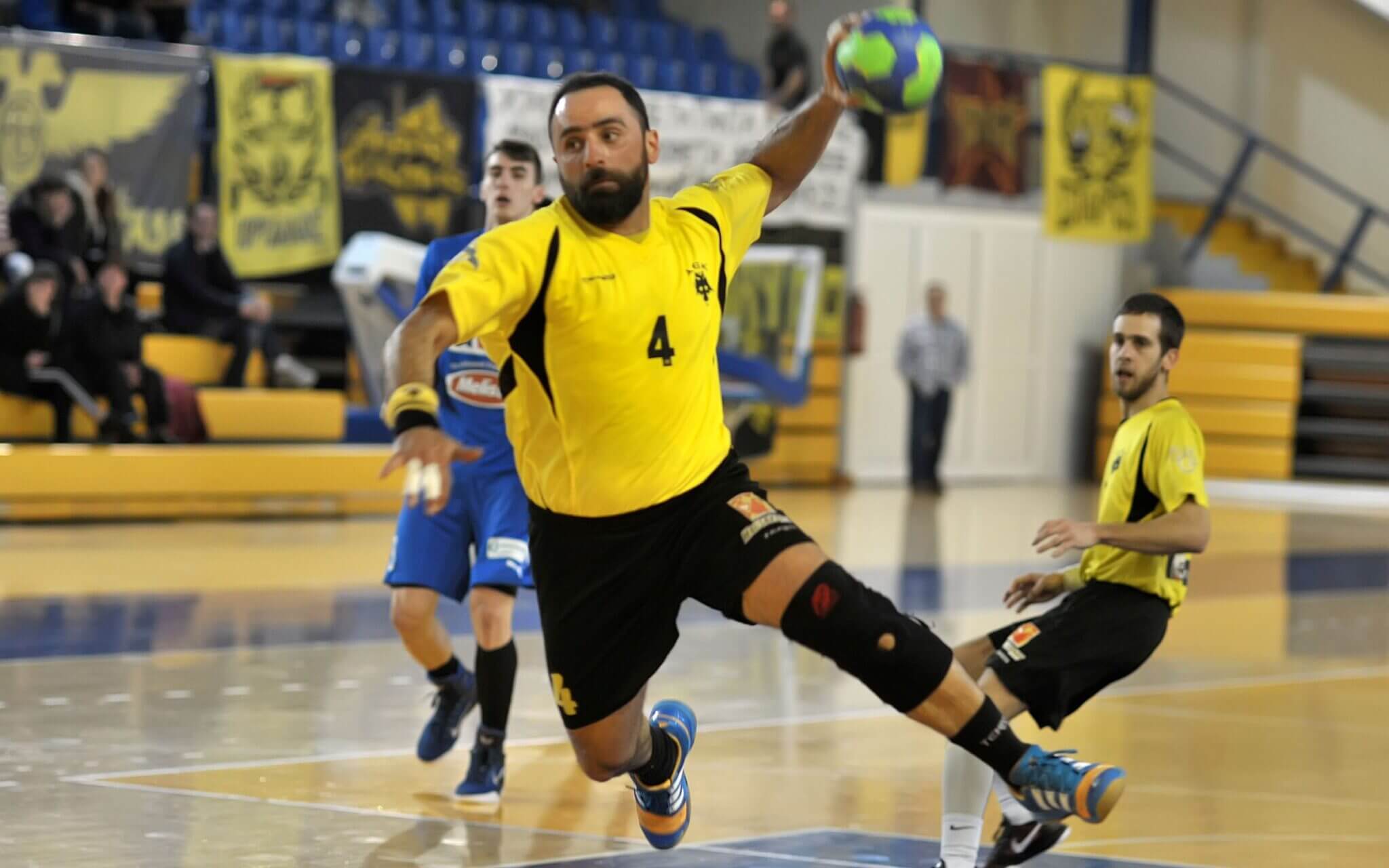 Μπακαούκας: «Η ΑΕΚ μπορεί να πάρει ευρωπαϊκό τίτλο–Παράξενο να παίζω αντίπαλος»