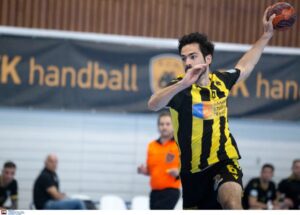 Εύκολη νίκη επί της Σαλαμίνας και τώρα play-off και Ίσταντς για την ΑΕΚ
