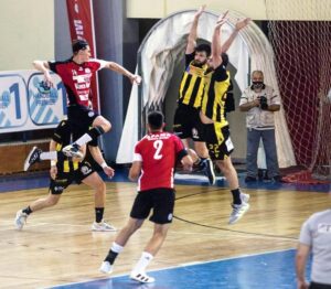 Ανανέωσε με Τουνγκελίδη η Δράμα
