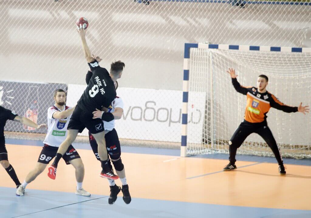 ΠΑΟΚ ΝΤΟΜΠΕΛΕ