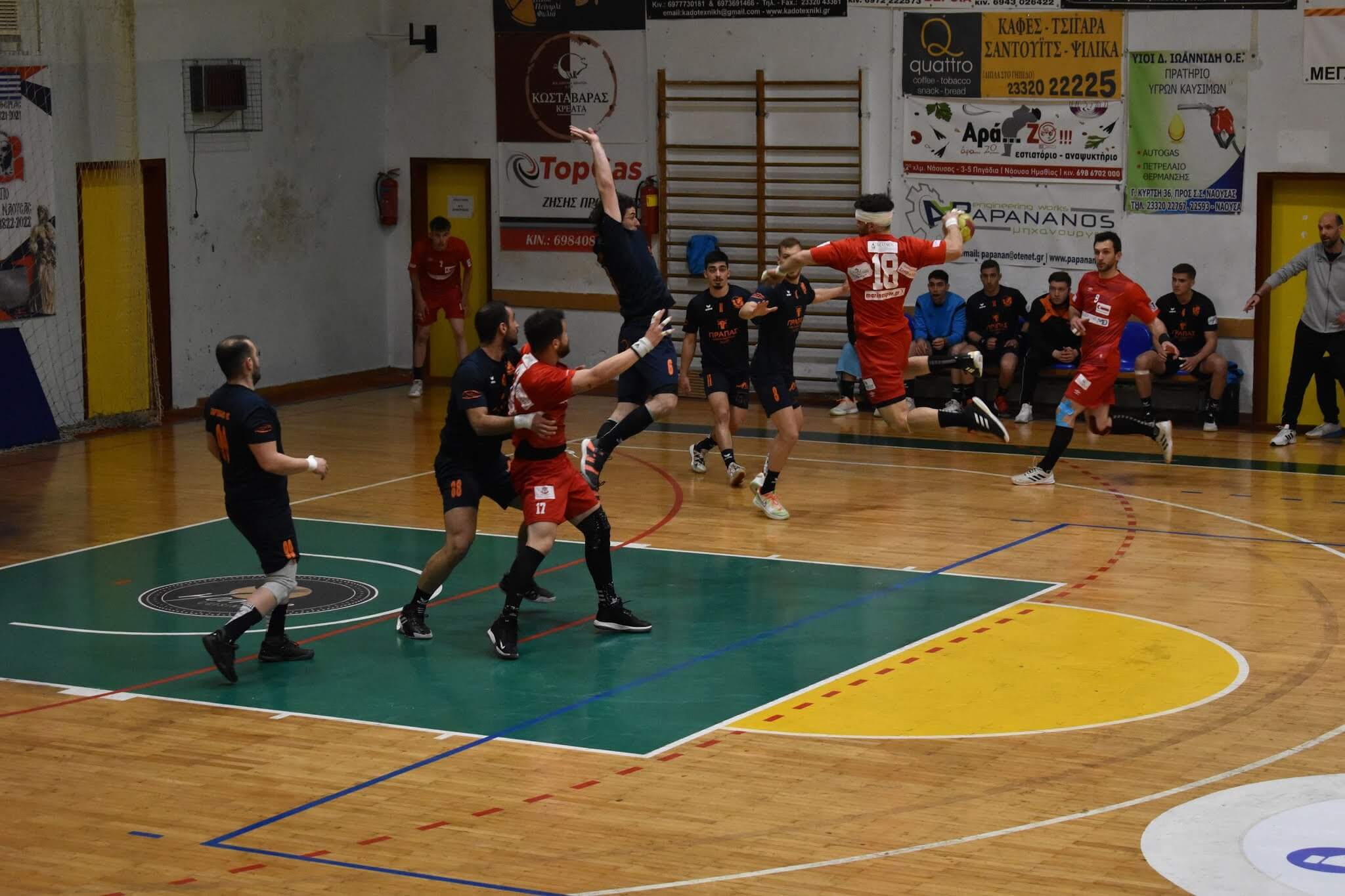 Με νίκη στα play off ο Αερωπός