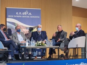 “Επί πολλά έτη πλανάται ένα σύννεφο υποκρισίας, να σπάσουμε την ομερτά και να μπούμε στην πλατφόρμα”