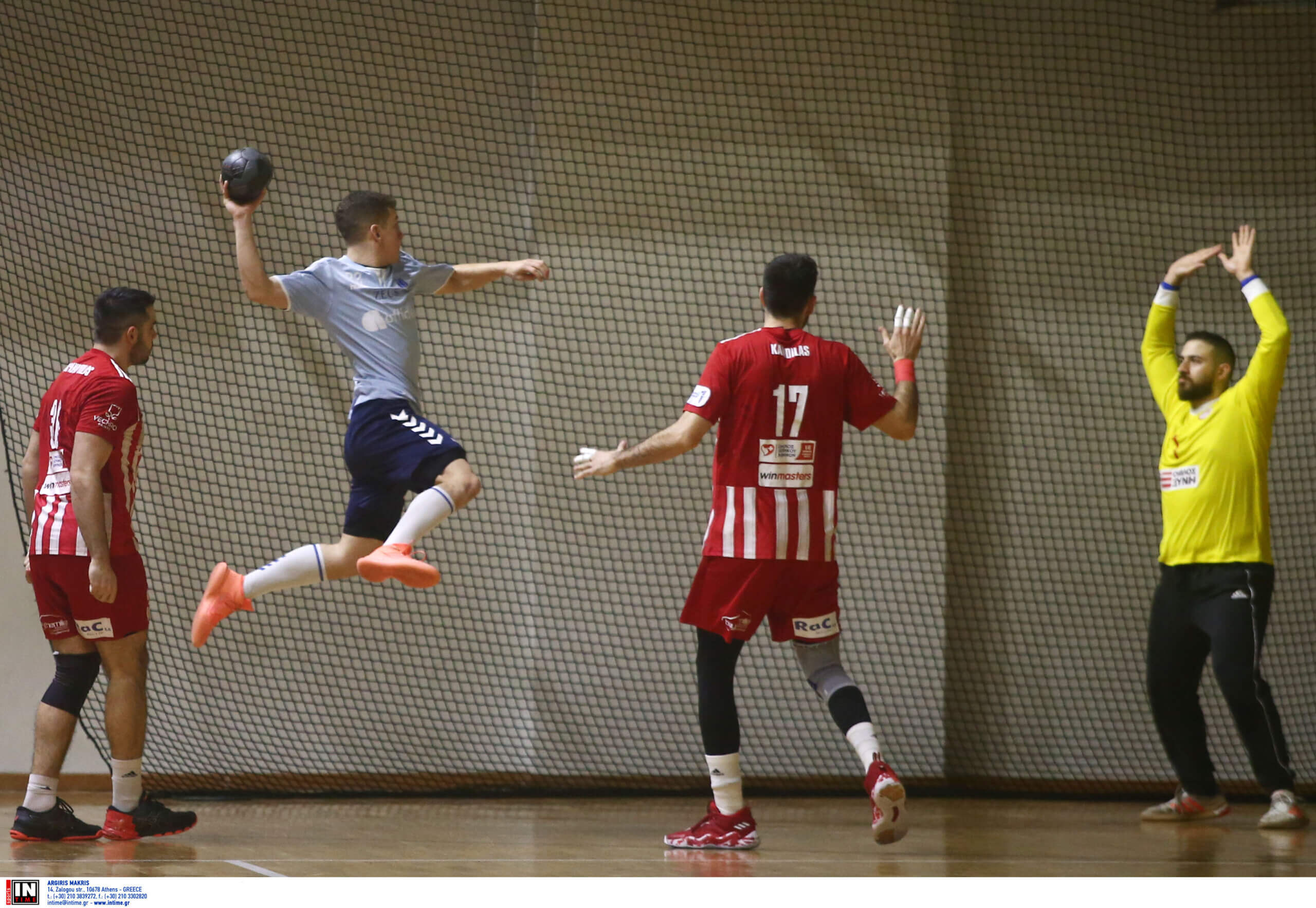 Ήττα σοκ και καμπανάκι για Ολυμπιακό