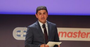 Αυγενάκης: “Είμαι βέβαιος ότι η Εθνική θα κάνει κι άλλες υπερβάσεις στη Γερμανία”
