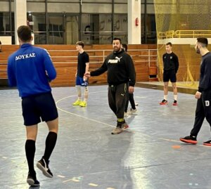 Δούκας: Έπιασε δουλειά ο Χαλκίδης