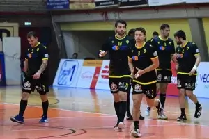Αλβανός: « Είμαστε ισάξιοι διεκδικητές του τίτλου και θα προσπαθήσουμε να τον κατακτήσουμε»