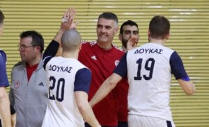 Γραμματικός: «Πρέπει να προσέξουμε μην αδικήσουμε τους εαυτούς μας»