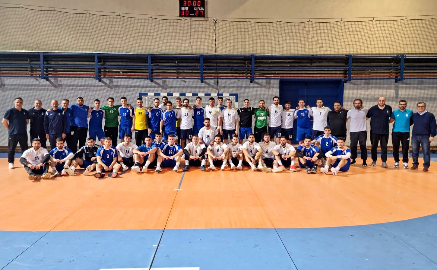 Φιλικό και συμβουλές από τους Άνδρες της Εθνικής στους Νέους