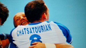 Χατσατουριάν για Ζιβούλοβιτς: «Ήταν ένας υπέροχος άνθρωπος – Πολλά παιδιά ασχολήθηκαν με το χάντμπολ εξαιτίας του»