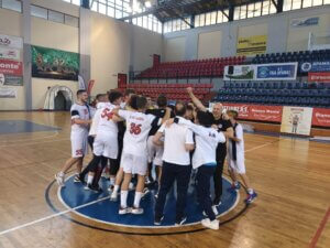 Τελική Φάση Εφήβων: Η ΧΑΝΘ νίκησε τον Ολυμπιακό και «βλέπει» βαθρο