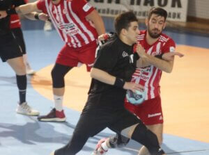 Στους τελικούς της Handball Premier ο Ολυμπιακός