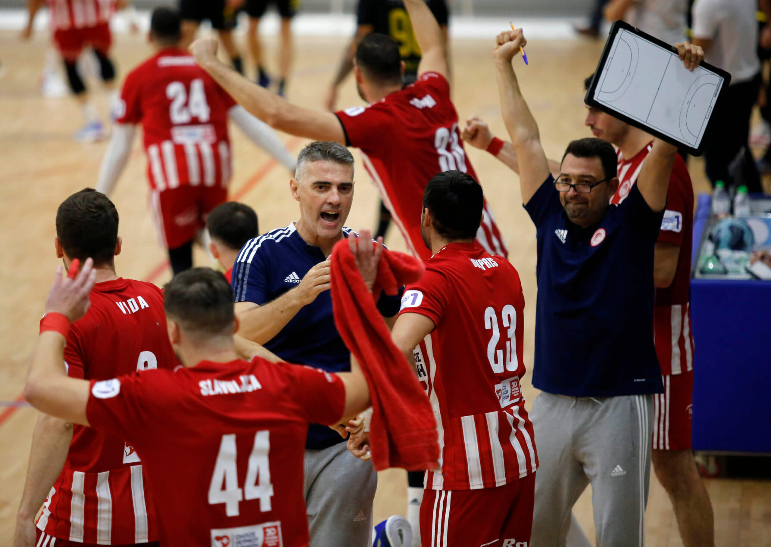 (VIDEO) Το τρίτο ημίχρονο του Σούπερ Καπ