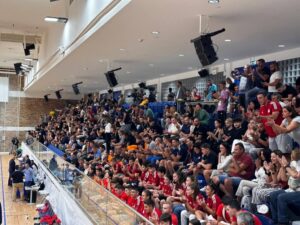 Αθλητική ατμόσφαιρα στις κερκίδες του Δαΐς