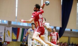 Άνετη πρόκριση για τον Ολυμπιακό
