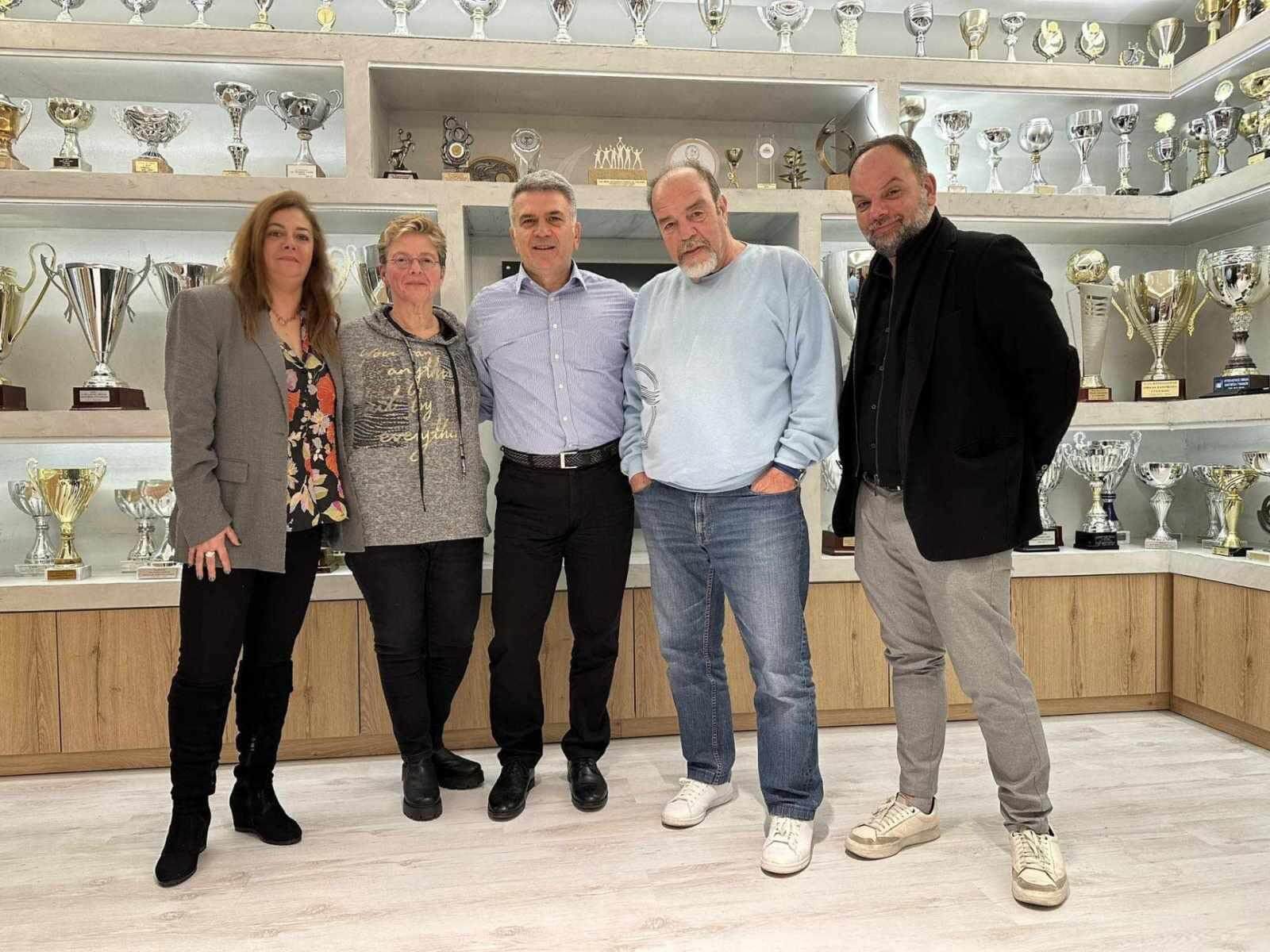 Τετ α τετ ΟΦΝΙ με τον Δήμαρχο Νέας Ιωνίας