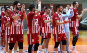 Ο Ολυμπιακος πήρε το ντέρμπι