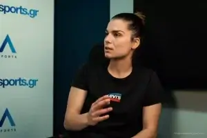 Κεπεσίδου: «Στην Ελλάδα το γυναικείο χάντμπολ είναι ερασιτεχνικό, αλλά όλη η νοοτροπία πίσω από αυτό είναι επαγγελματική».