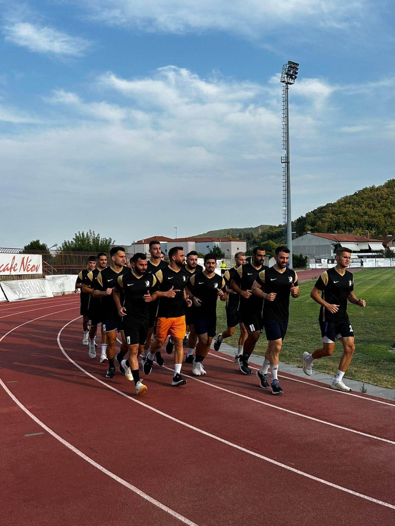Χαμόγελα στην «πρώτη» του Ζαφειράκη Νάουσας