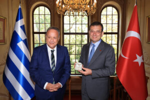 Ο Αγγελούδης, ο Ιμάμογλου και το χάντμπολ