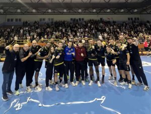 Η ΑΕΚ προκρίθηκε στους τελικούς στο EHF European Cup