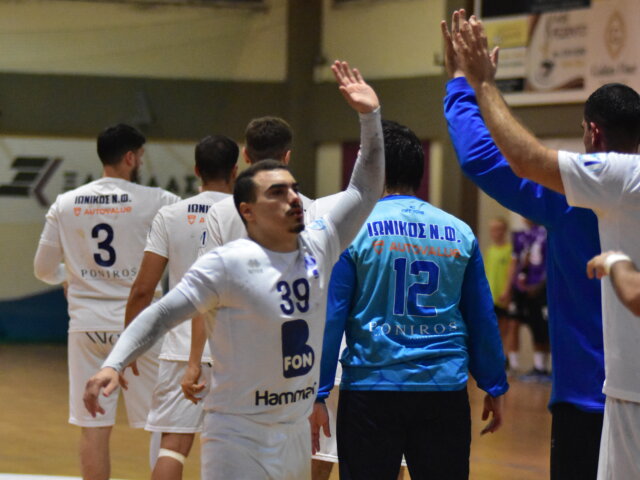 Νίκη στο φινάλε για Ιωνικό