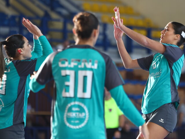 Άνετα η Νέα Ιωνία