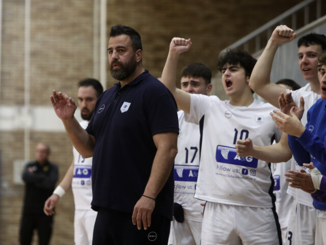 Νέα νίκη του Δούκα και η… μάχη της παραμονής καλά κρατεί